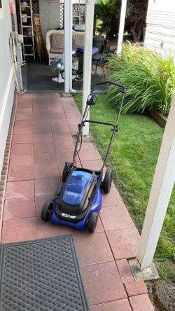 Lawnmower