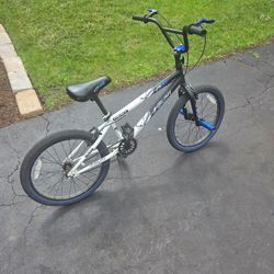 Kids bike