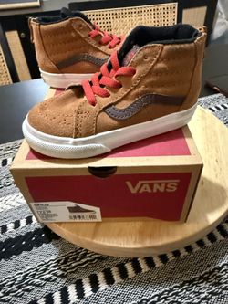 Toddler Sk8-Hi Zip Vans size 7.0