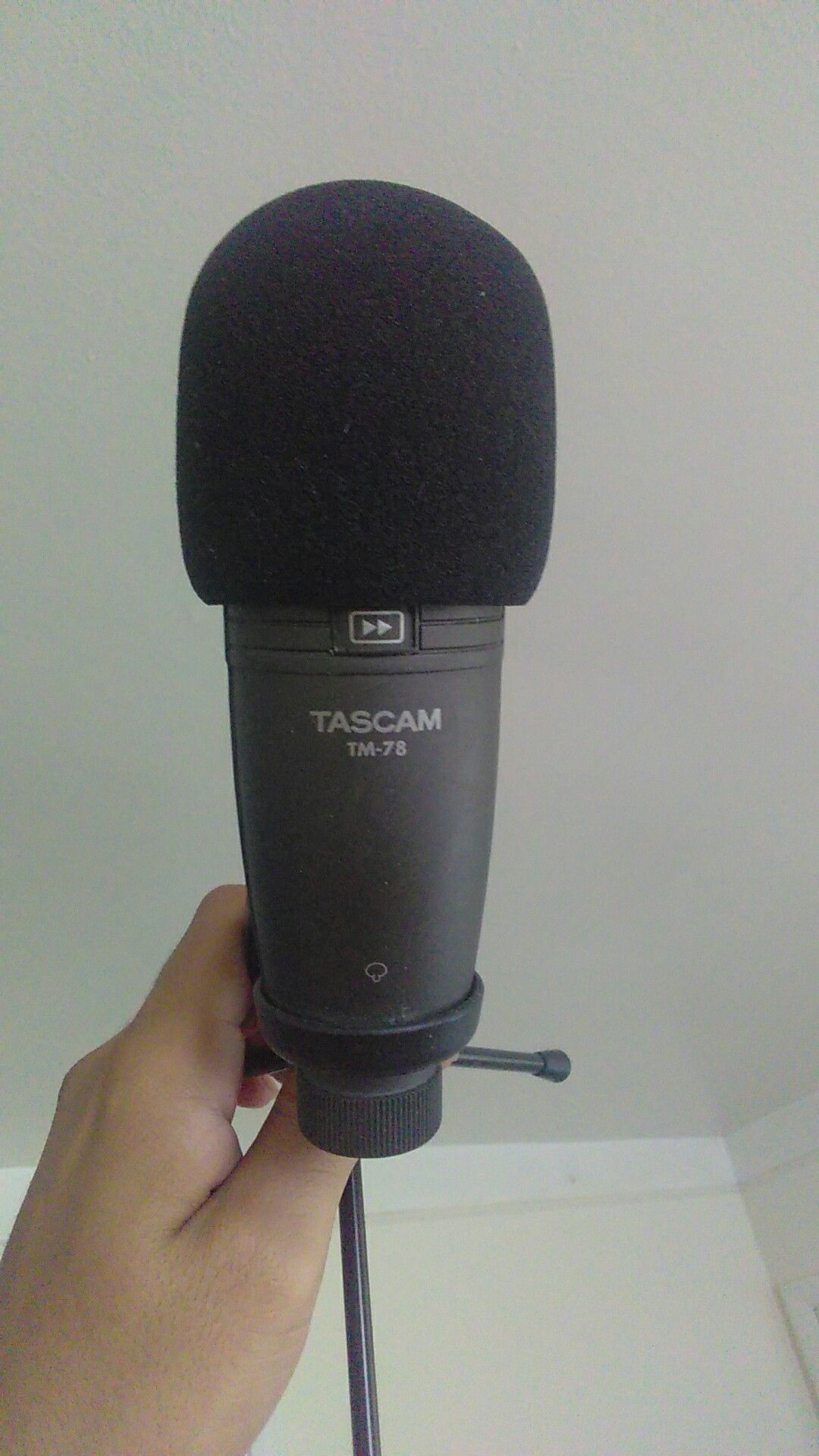 Tascam TM-78 condenser microphone