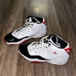 Nike Jordan’s Size 10 Mens