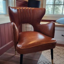 Downing Street Mauro Retro Brown Leather Accent Chair.