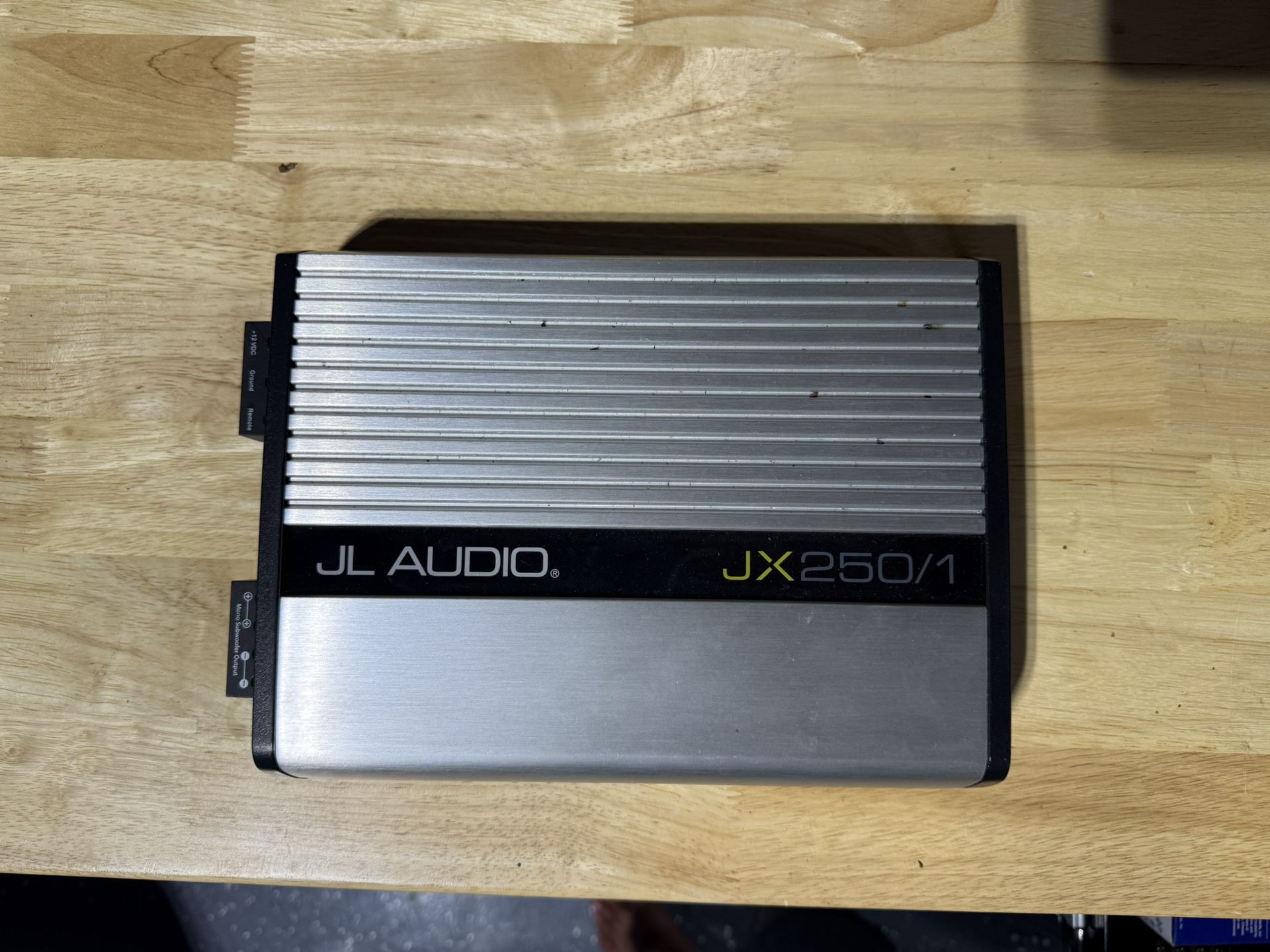 JL áudio Jx250/1