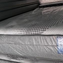 New and very Comfortable King and Queen matetresses. Free Delivery