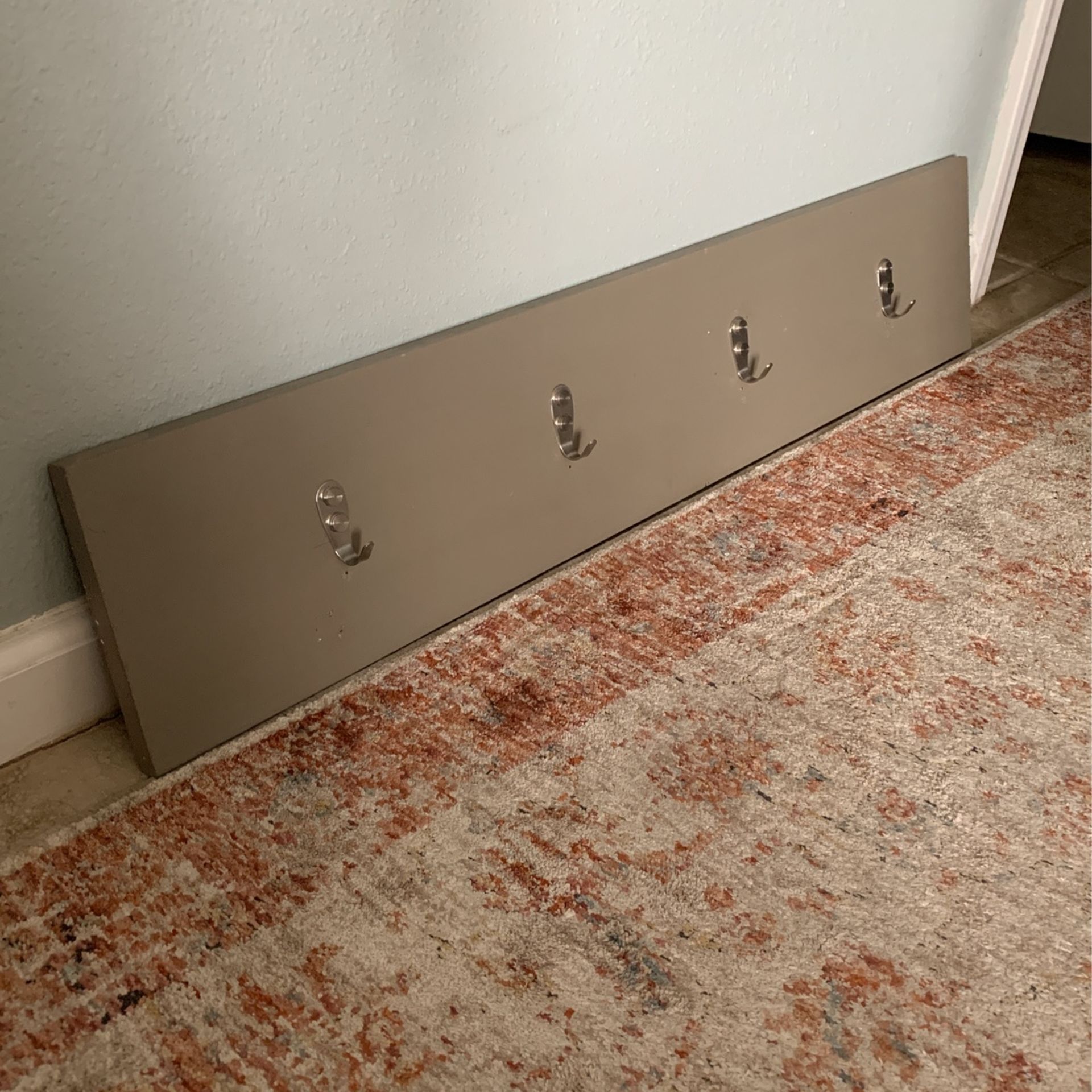 Wall Hook Rack With Storage Baskets