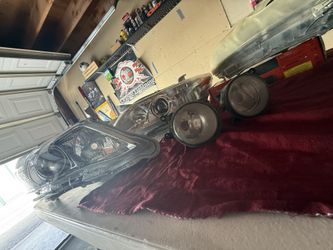 2010 Toyota Camry headlights