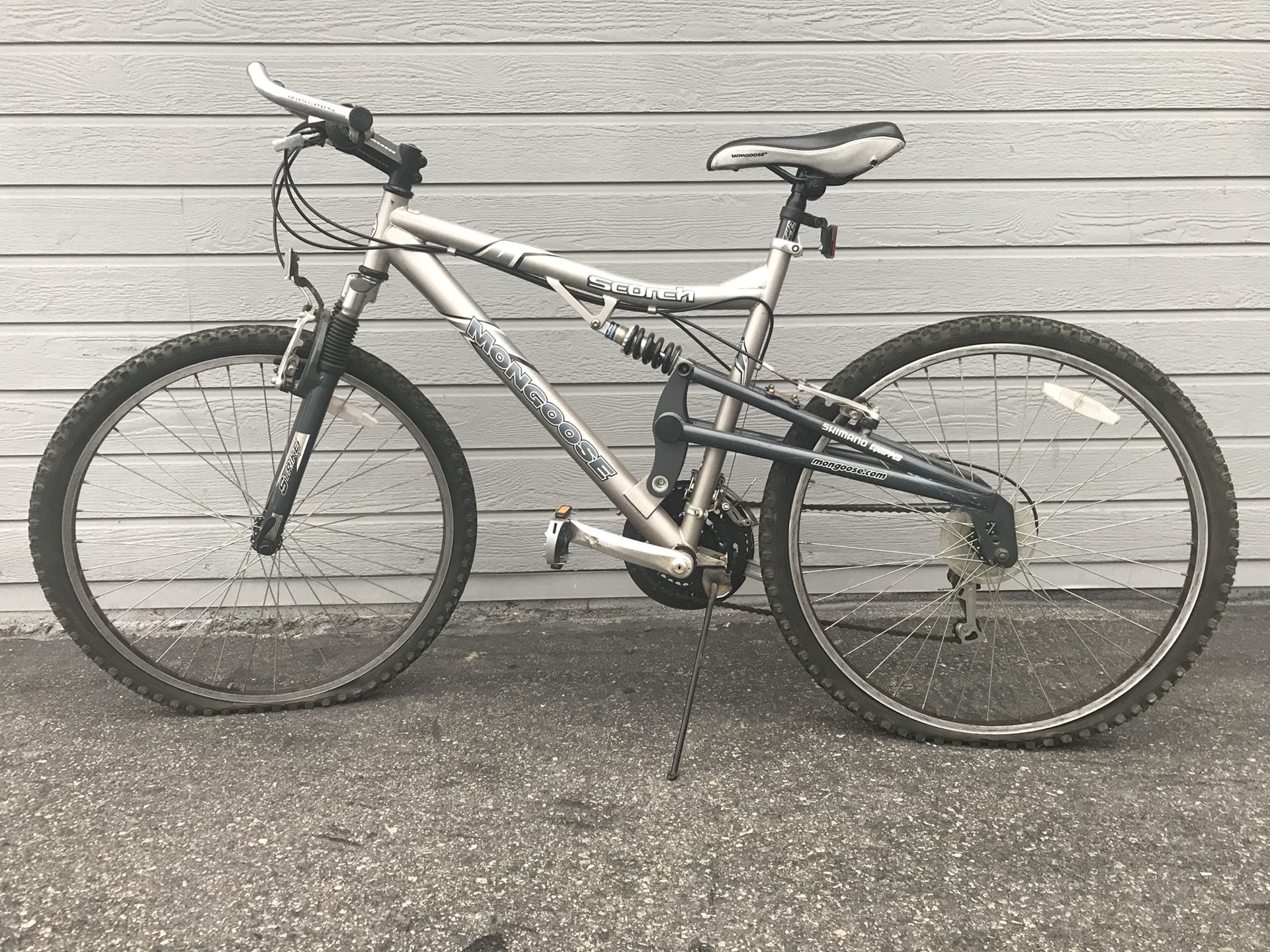Mongoose scorch store