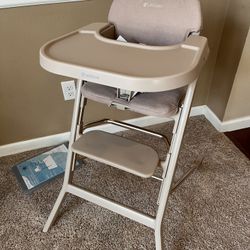 Unilove High Chair Like New 