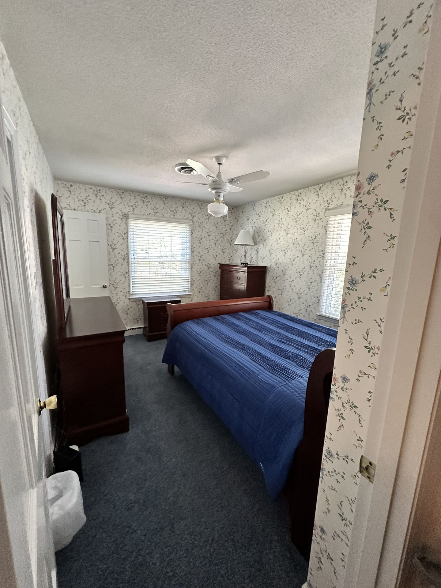 4 Piece Bedroom Set