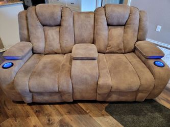 Pair of electric reclining loveseats (2 individual loveseats - identical)