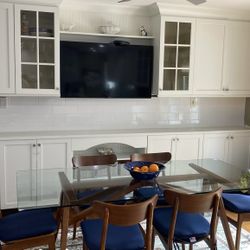Glass Top Table & 6 Chairs