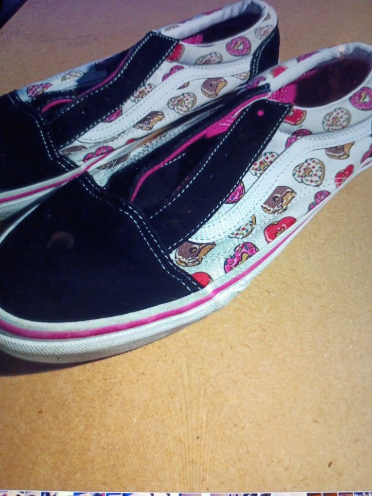 VANS OLD SKOOL P'S GIRLS SHOES SIZES 6.0 PINK DOUNUT