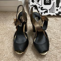 steve madden black and gold high heels