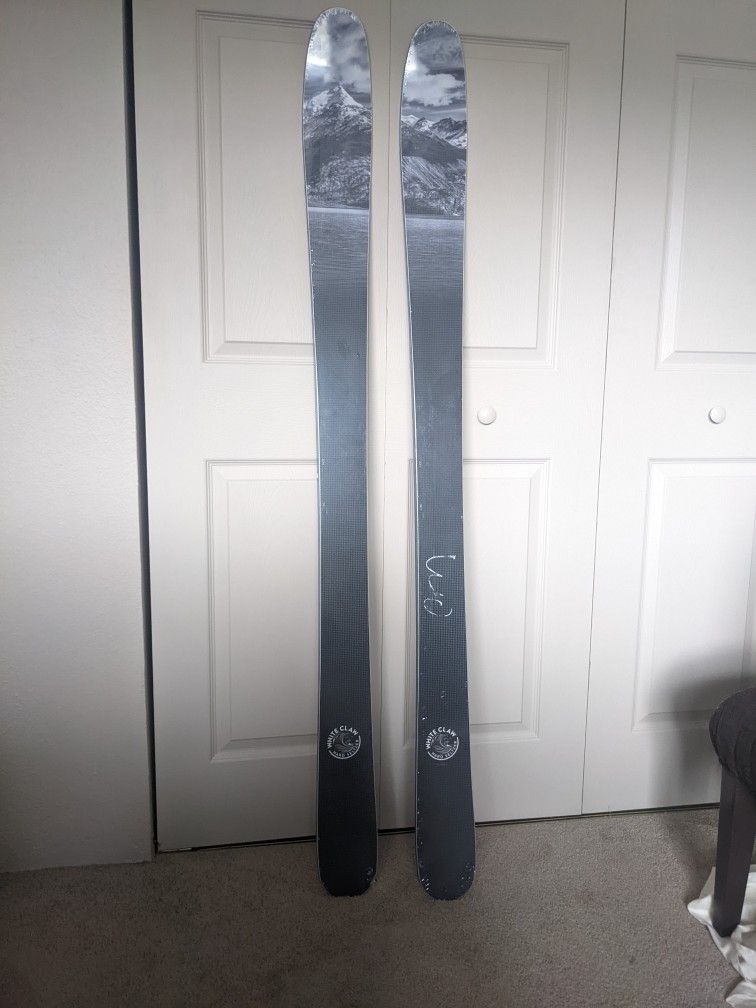 Icelantic Riveter 95 Skis
