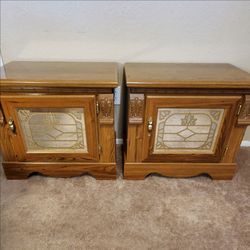Pair of Oak Nightstands with Mirrored Cabinet Doors