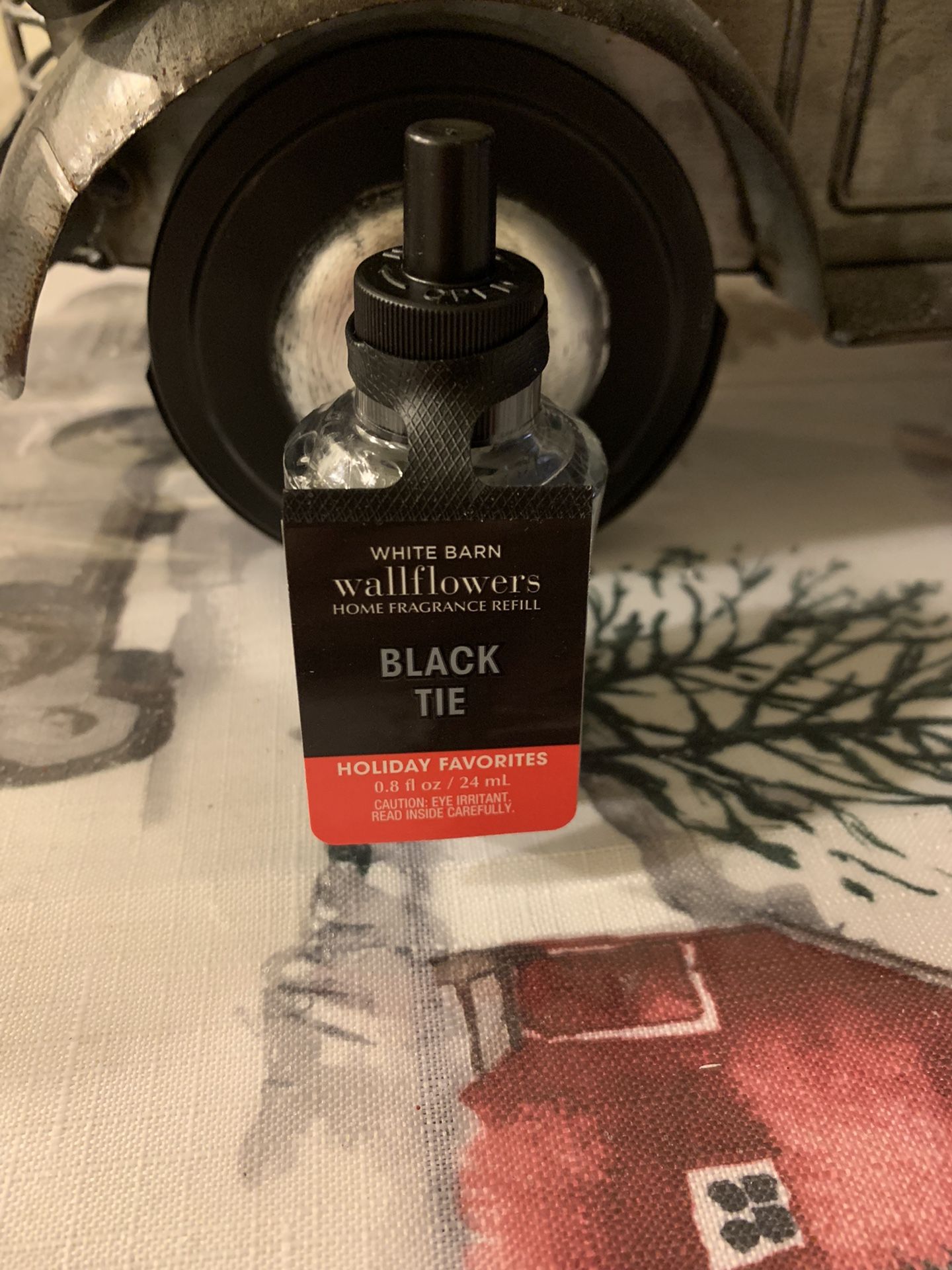 black tie wallflower bath and body works
