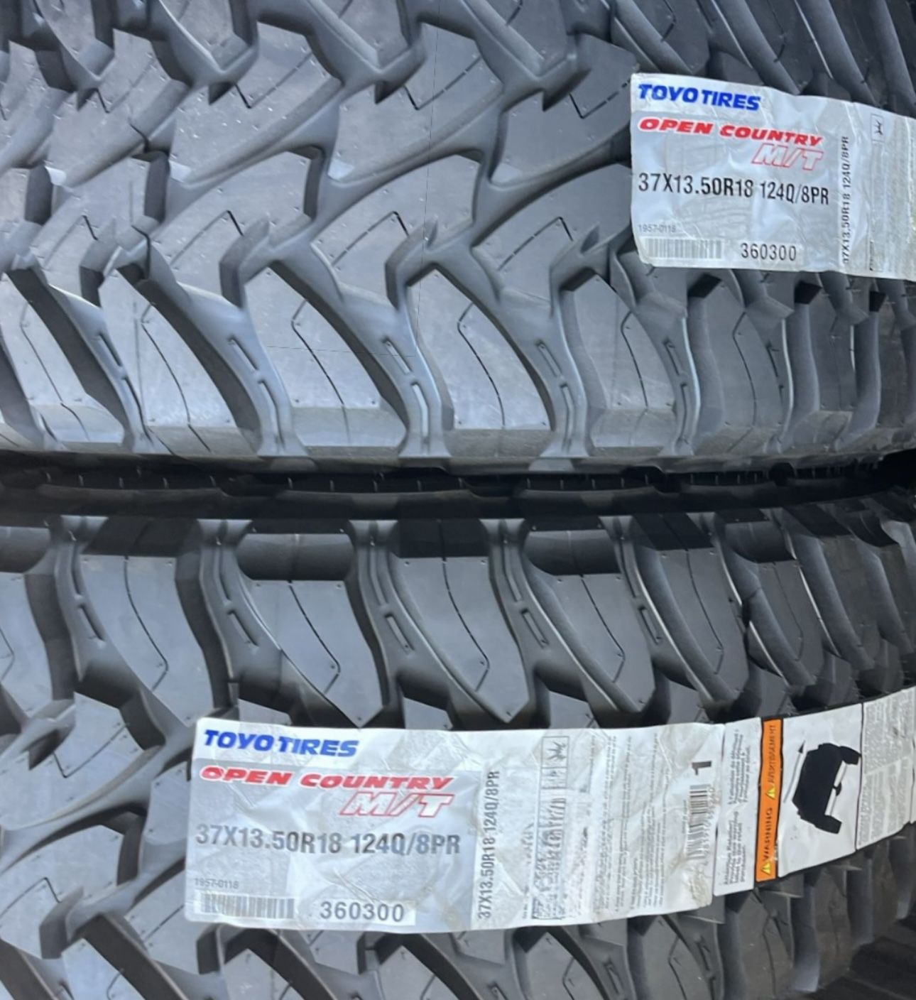 Toyo M/T 37x13.50R18 D Rated 8 Ply Tires ( Set of 4 ) 🔥🔥🔥