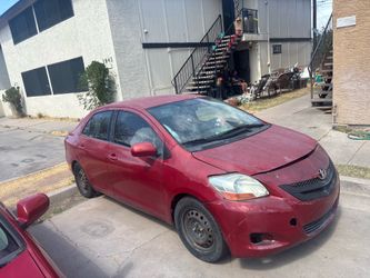 2008 toyota yaris
