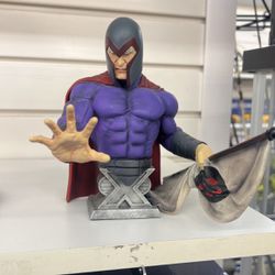 Magneto Mini Bust Statue 