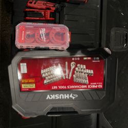 Husky And Milwaukee Tools Sets 