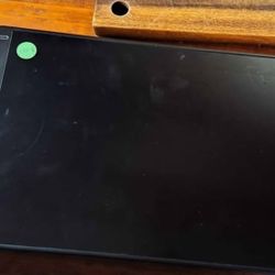 Kamvas 13 Drawing tablet with stand!