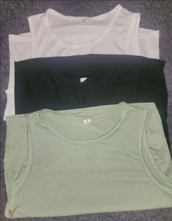 Boys tank top set of 3 brand new size 16