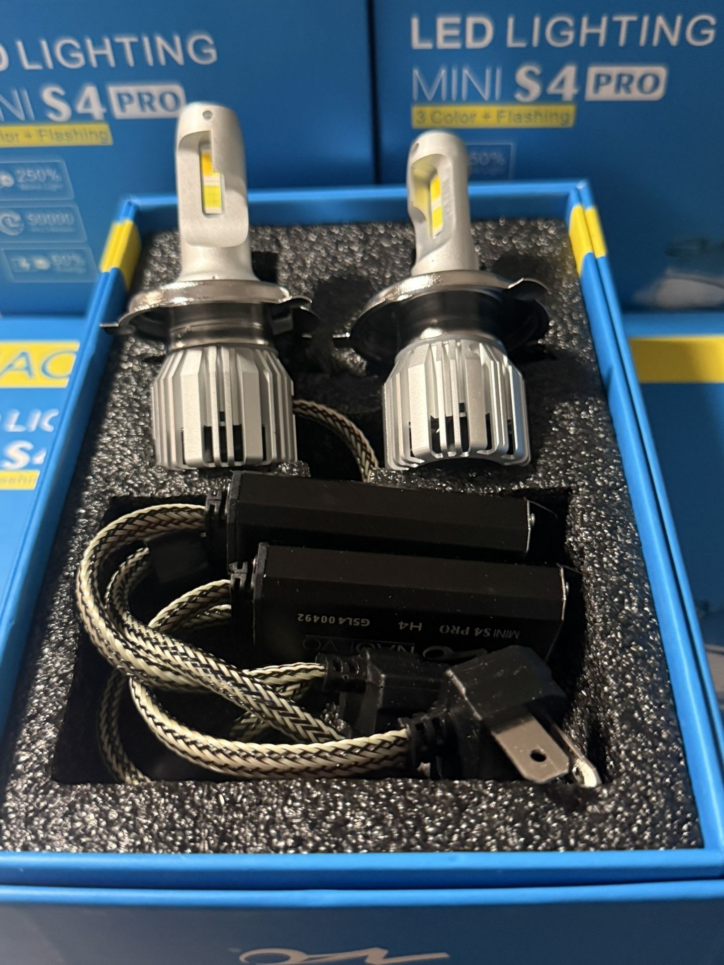 H4/9003 Switchbacks Free Installation To Most Cars 1 Year Warranty 