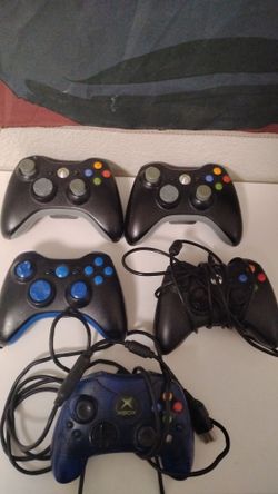 Original Xbox controller and Xbox 360 controllers too