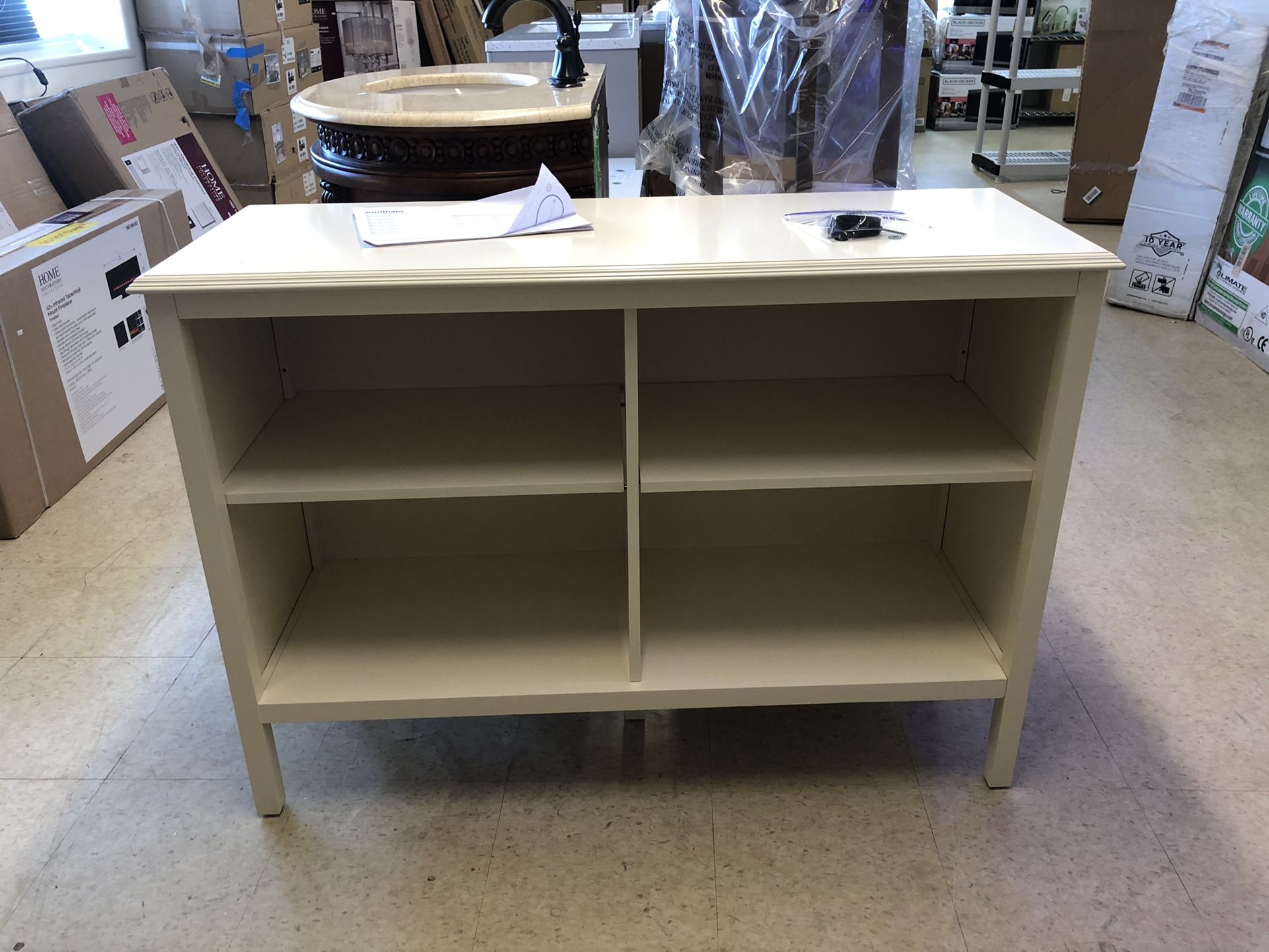 Windham horizontal best sale bookcase