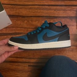 Air Jordan 1 Low SE