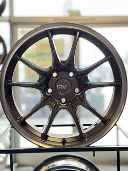 Motegi Racing 18” Wheels