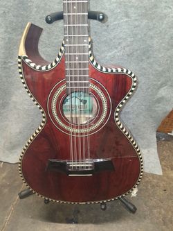 BAJO QUINTOS