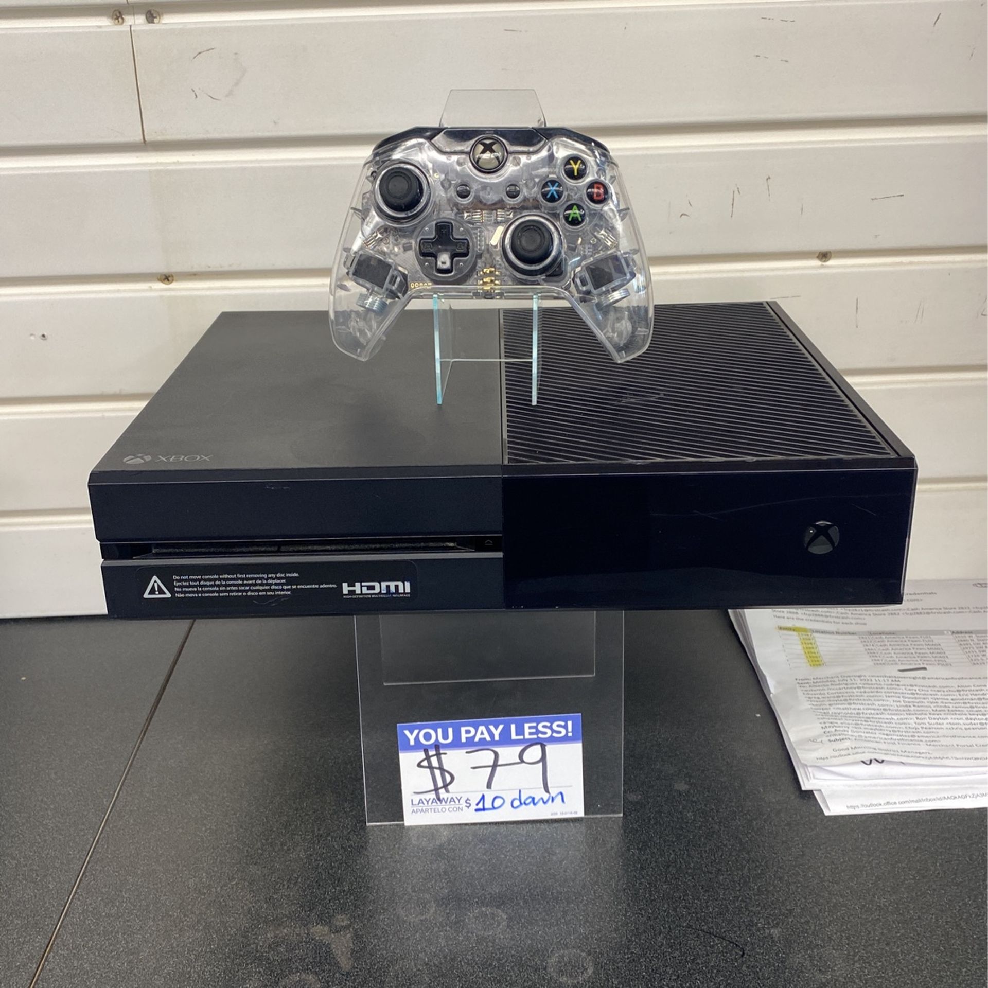 Xbox One Console 500gb W/ Controller And Cables 