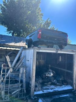 2020 Parts Only   Chevy 4 Door la cama $2500