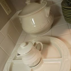 Ceramic Serving Set 