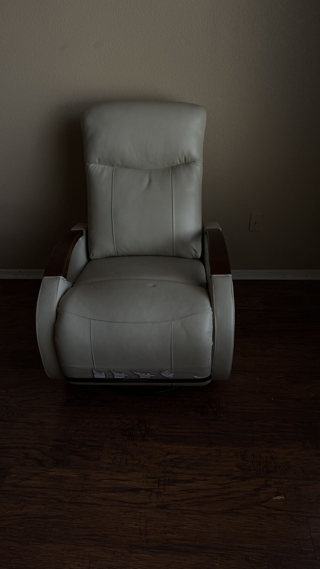 Sofa Recliner And Swelling Chair