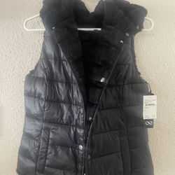 NORDSTROM RACK Faux Fur Vest Black