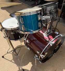 Drum set