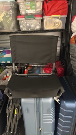 Stadium seat