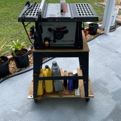 Table Saw With  Wheel  And Stan