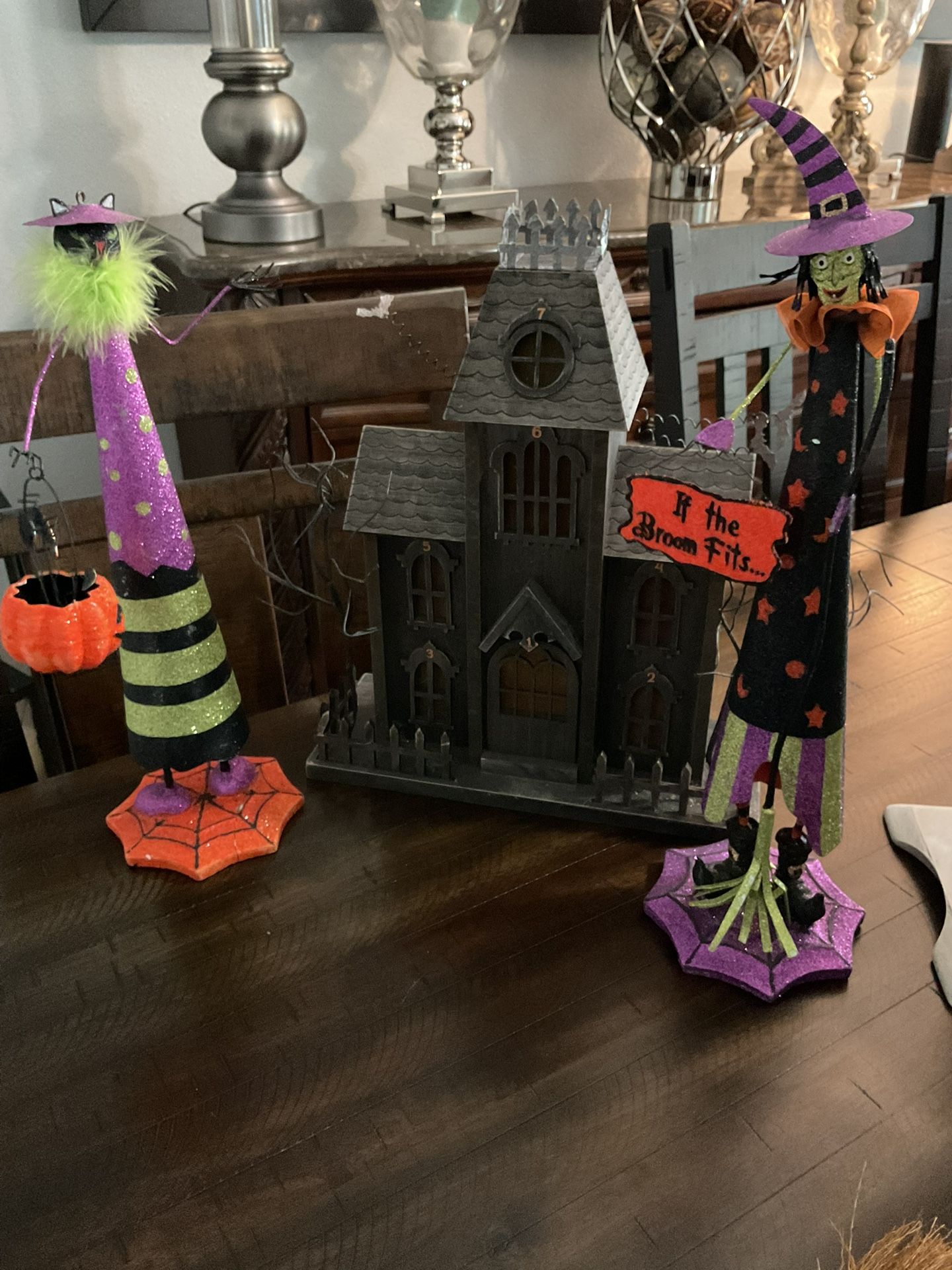 Halloween Decor