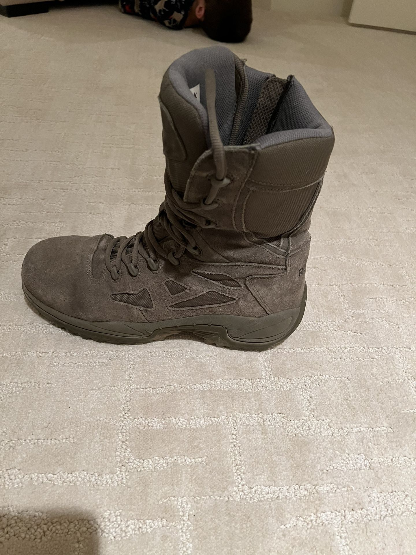 For Sale Reebok Boots 8in 