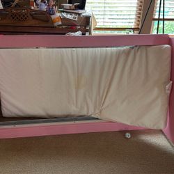 Free Kids Bed For Girl Under 6