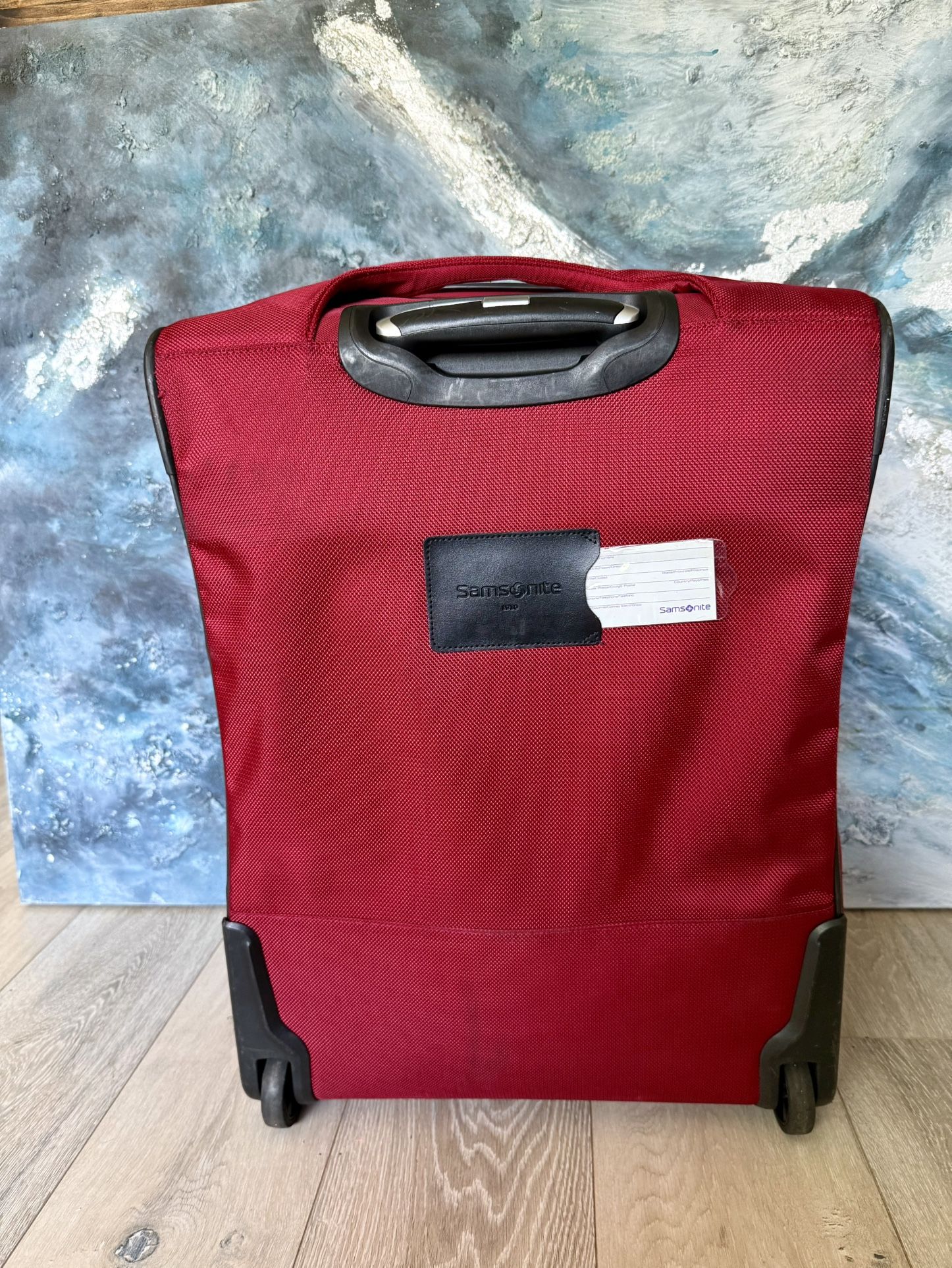 Large Checked Luggage Samsonite 