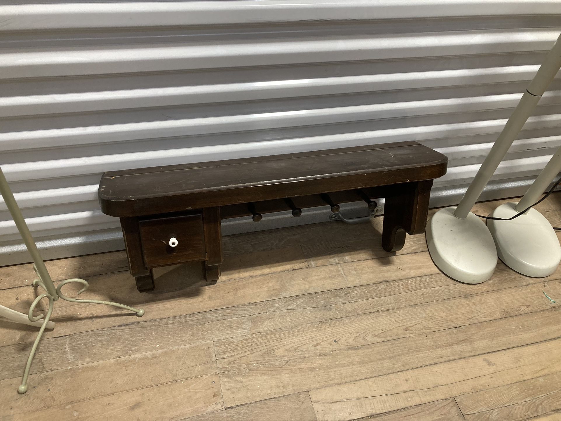 Heavy Shelf Coat Hanger