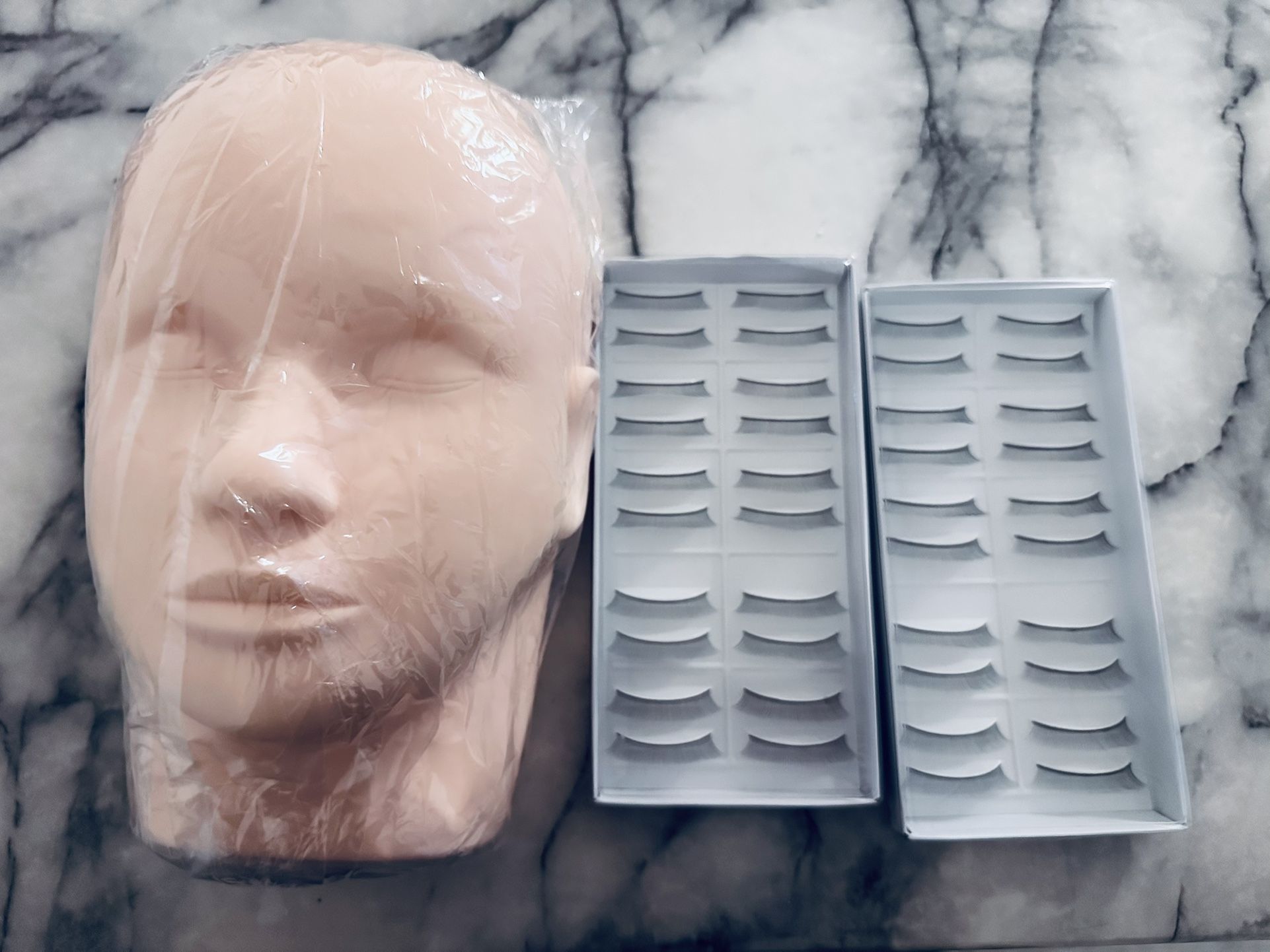 Professional Practice Mannequin Head with Eyelash Extensions