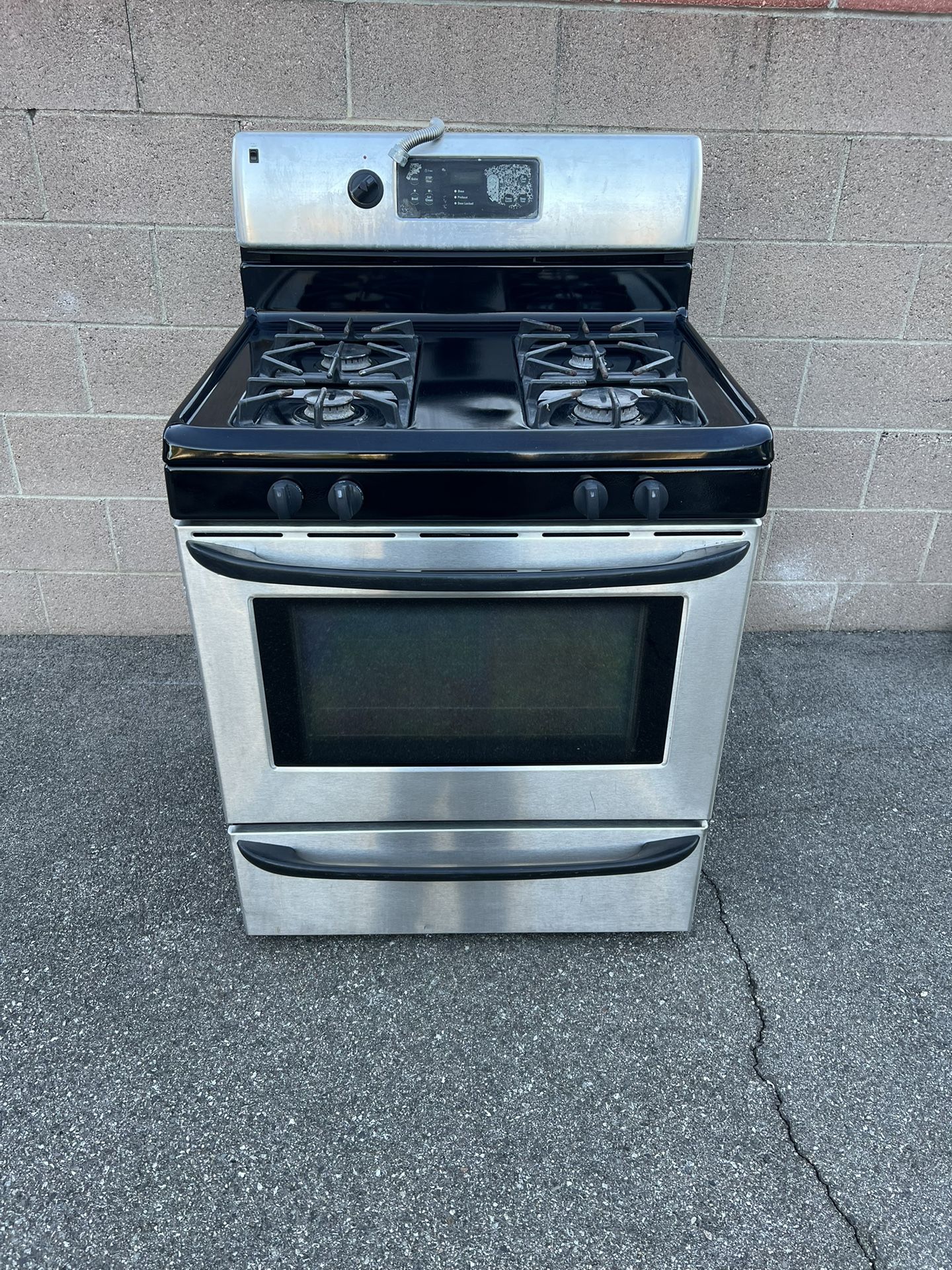 Kenmore Gas Stove