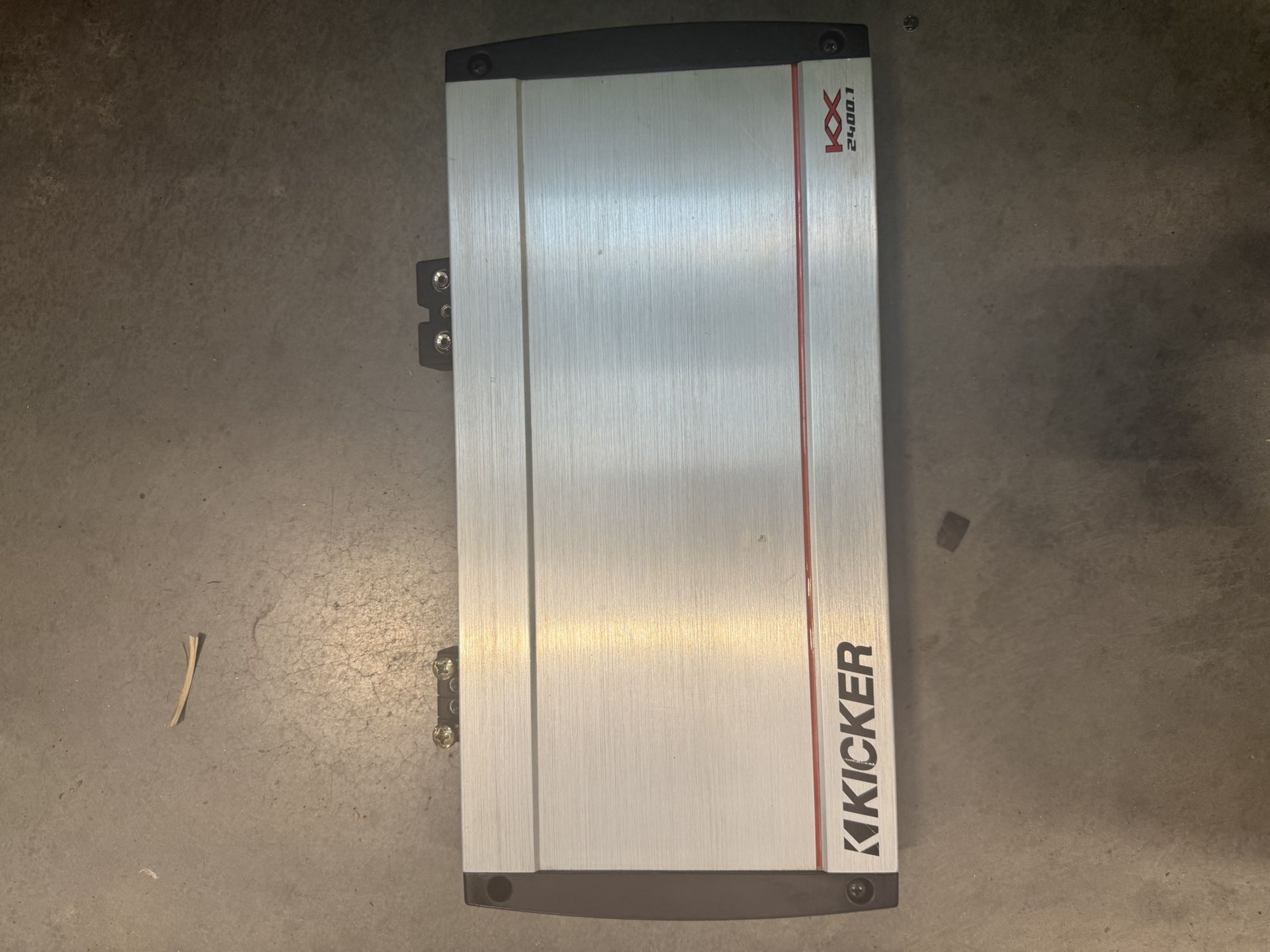 Kicker KX 2400.1 Amplifier