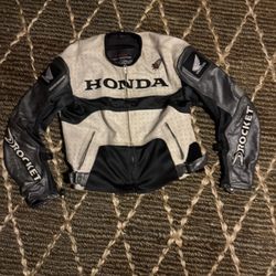 Size  Large Honda Riding Leather Jacket  Joe Rocket 