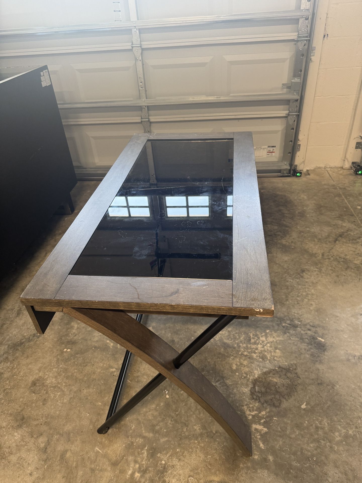 Moving sale
